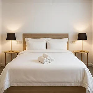 Apartamento 4 A 10 Min Caminando De La Estacion De Bus Y Tren Maria Zambrano, Málaga